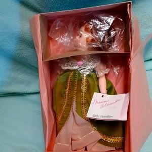 Madame Alexamder doll, Lady Hamilton, New in box, green gown